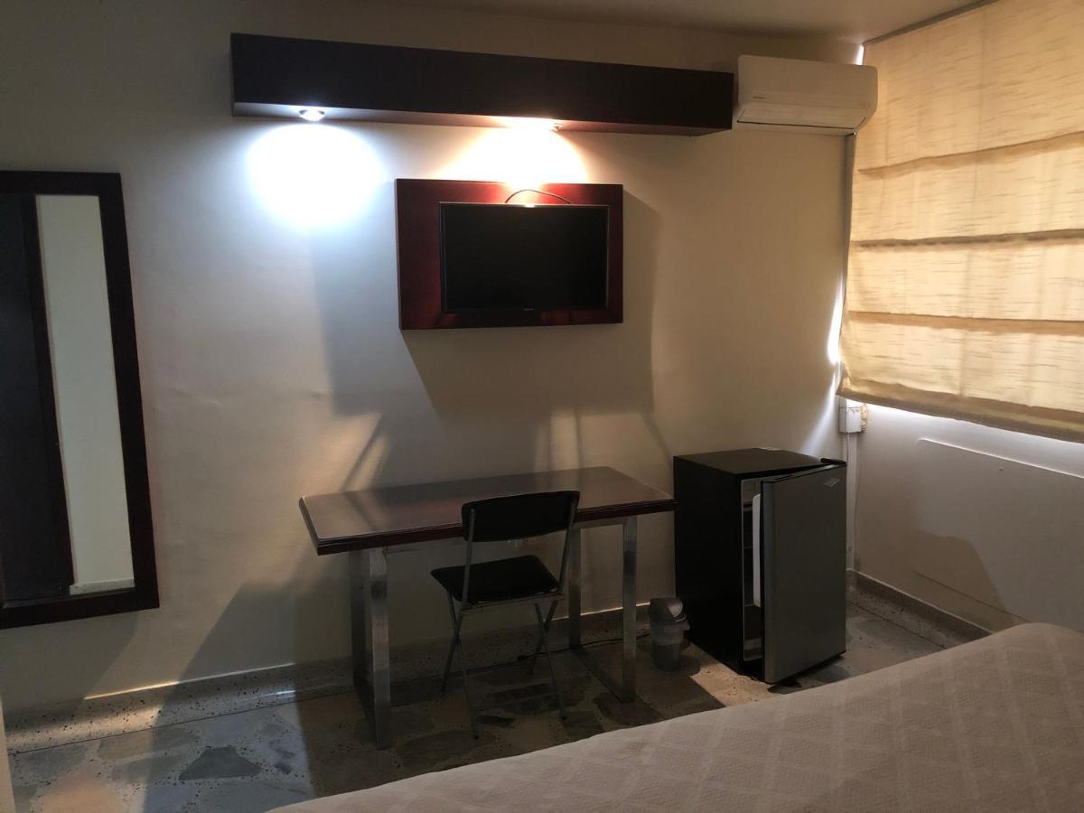 Hotel Mar Azul Inn 산타마르타 외부 사진