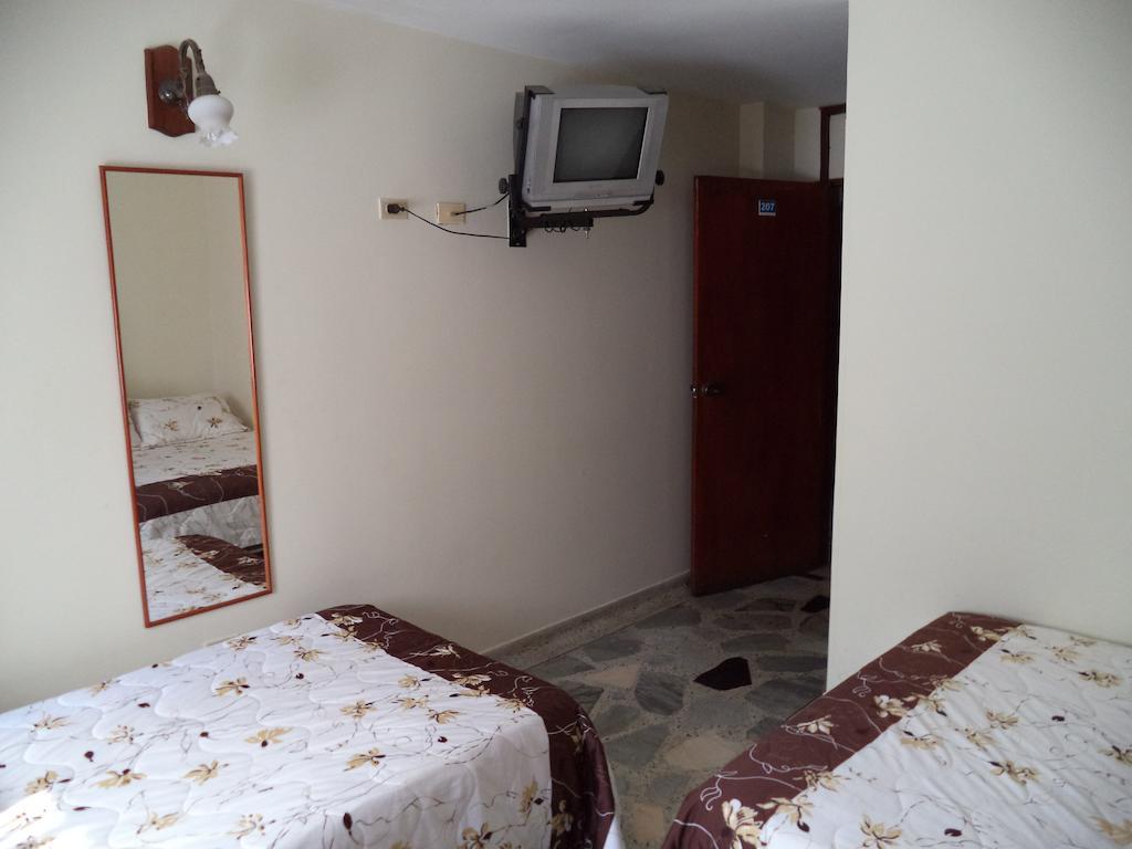 Hotel Mar Azul Inn 산타마르타 외부 사진