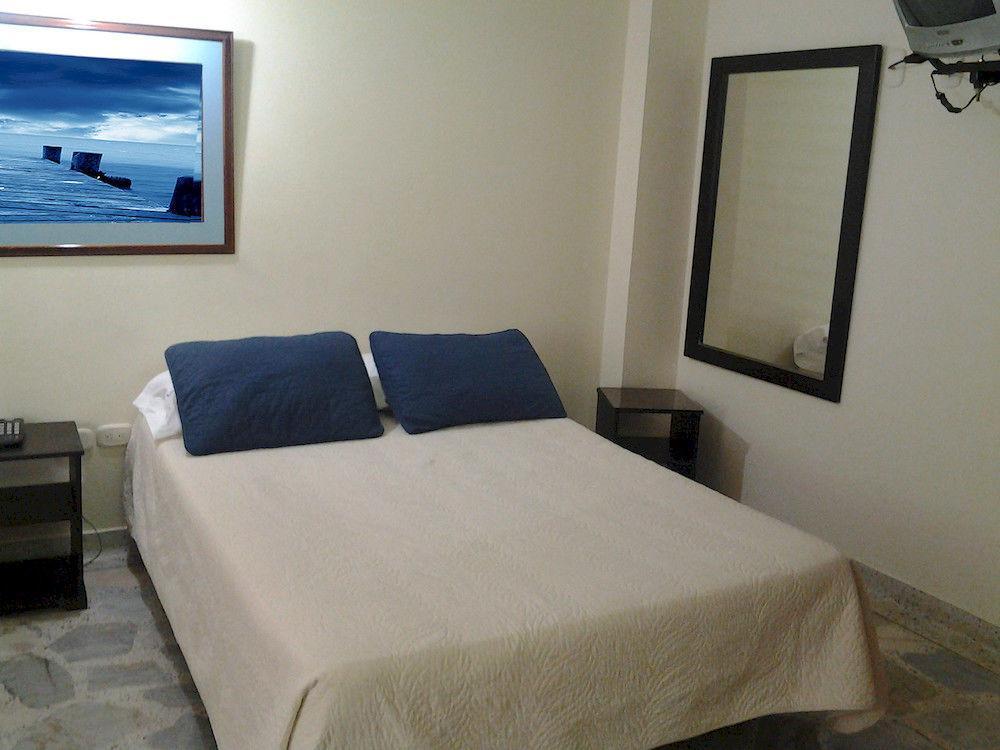 Hotel Mar Azul Inn 산타마르타 외부 사진